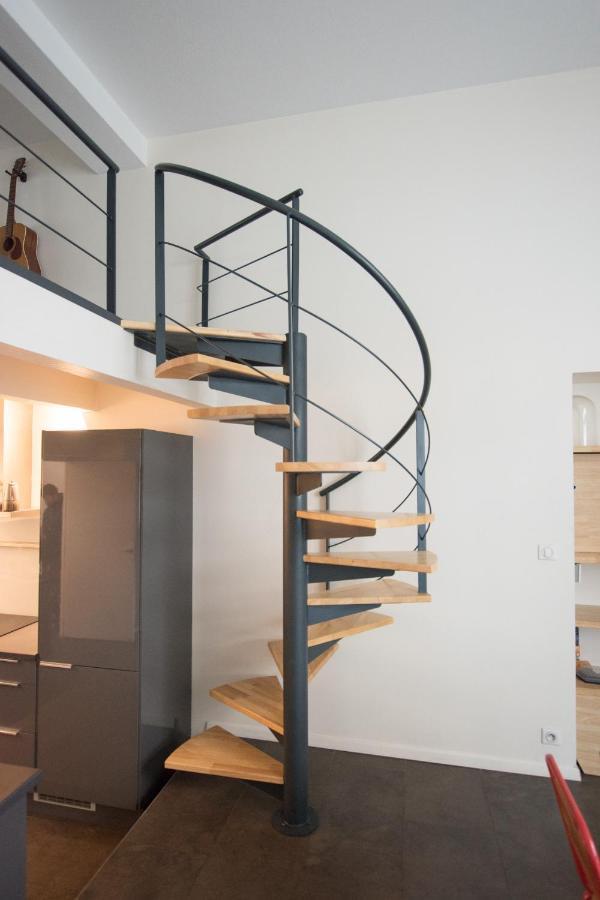 Divonne - Loft Cosy Avec Jardin Partage Apartment อาร์ลส์ ภายนอก รูปภาพ