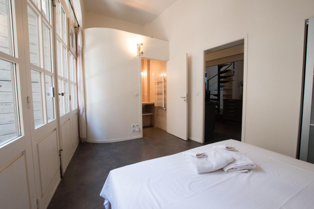 Divonne - Loft Cosy Avec Jardin Partage Apartment อาร์ลส์ ภายนอก รูปภาพ